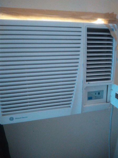 GE aircon with remote 1HP photo