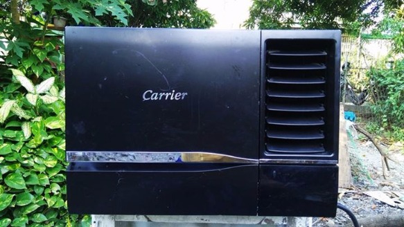 Aircon carrier 1hp designer series with remote photo